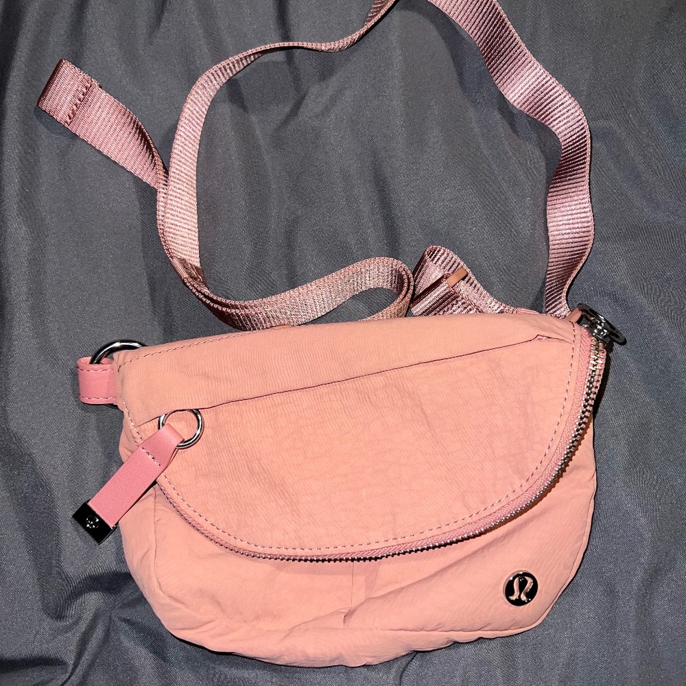 Lululemon All Nights Festival Bag Micro